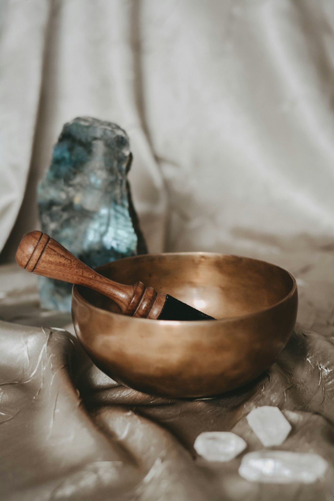 Gold Tibetan bowl for sound healing on gold texture with labradorite and quartz crystals ✦ Snag more FREE stock photos each month ???? https://contentpixie.com/secret-snaps/